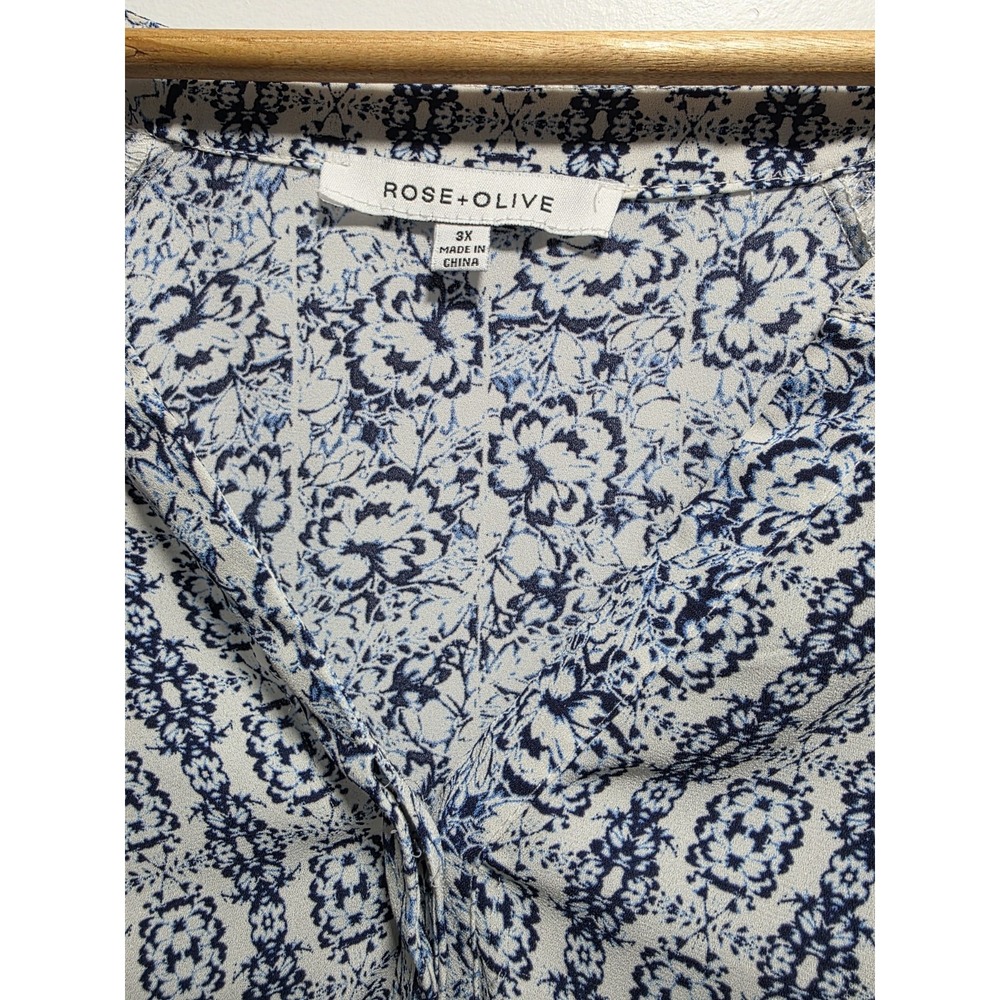 Rose + Olive Womens Floral Blouse Plus Size 3X Button Up Tunic Short Sleeve - Picture 3 of 8